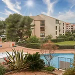 La Parenthese D'azur - Piscine Partagee *